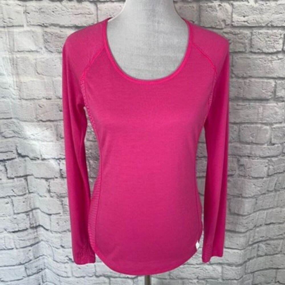 Under armour womenS scoopneck Longsleeve athletic shirt w/small back pocket